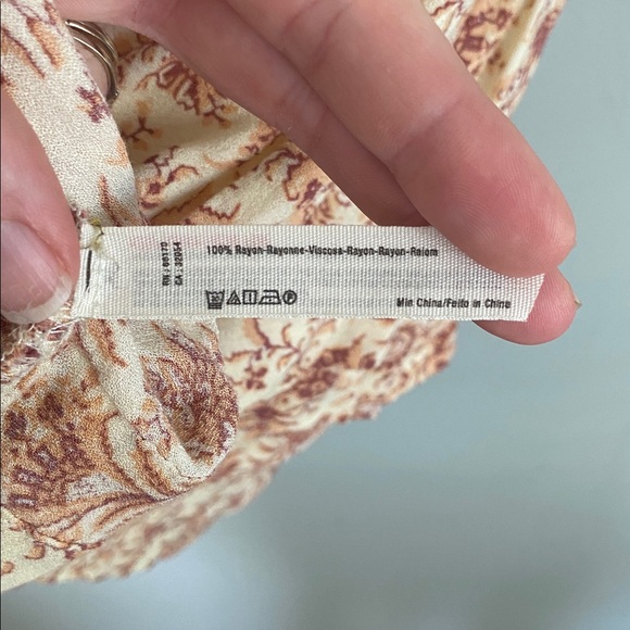 Free People Intimately Cream and Red Floral Tank tunic / dress Size Medium - Picture 6 of 6